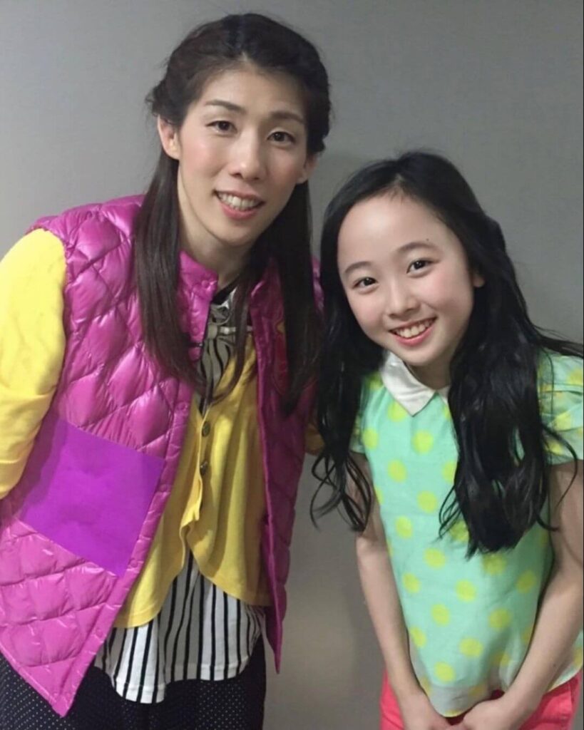 本田望結ちゃんとツーショットをとる吉田沙保里