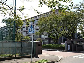 日本大学藤沢高校の校舎