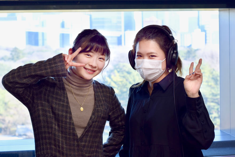 伊藤沙莉と伊藤しおりがラジオで共演している画像